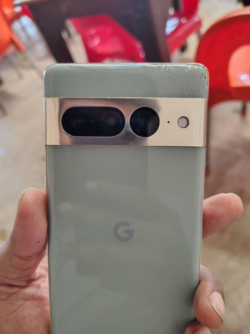 Google Pixel 7 Pro 2