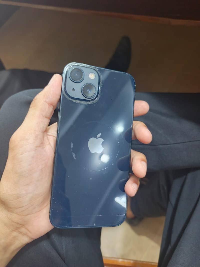 iPhone 13 0