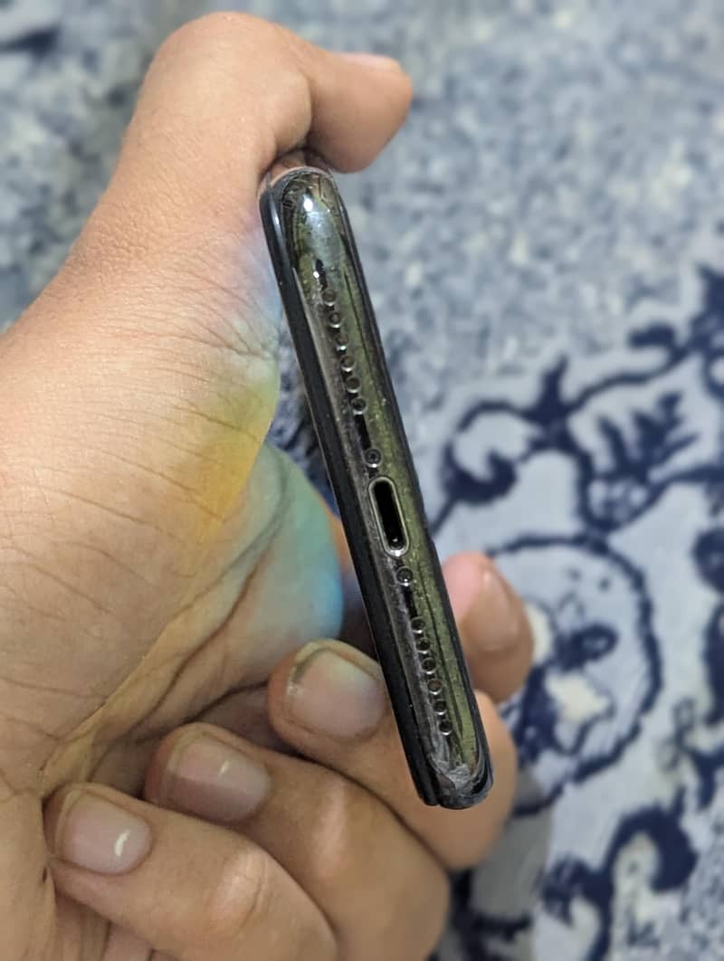 Apple iPhone X 1