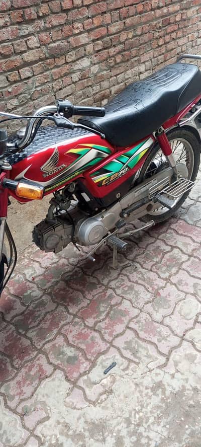Honda CD70 2022 Model For Sale in Sialkot 03234728332