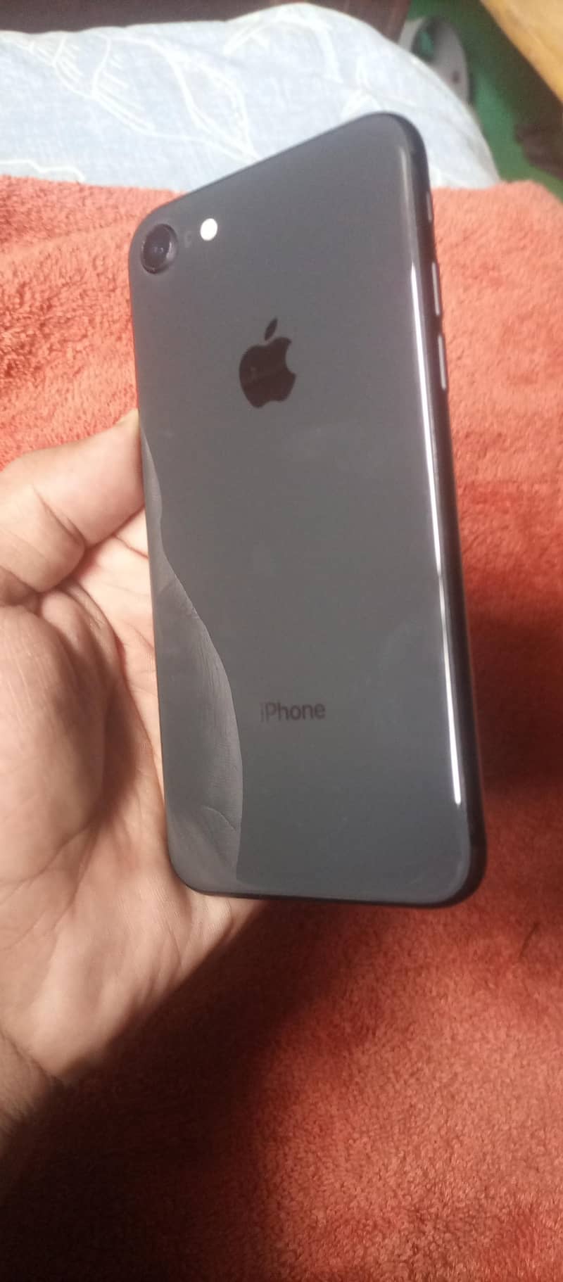 Apple iPhone 8 3