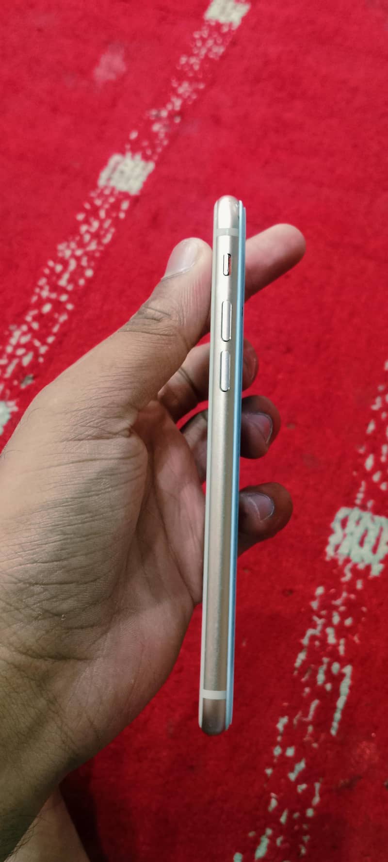 Apple iPhone 8 3