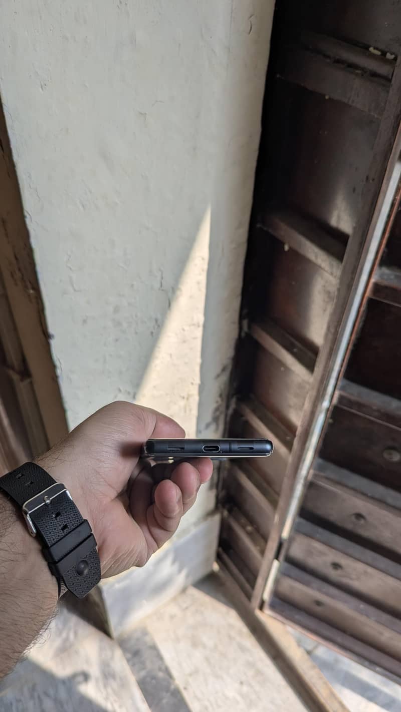 Google Pixel 7a 4