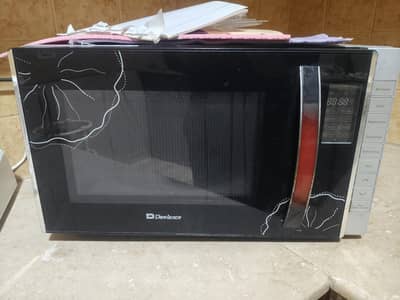 Dawlance Microwave Oven DW-386 800W – Excellent Working Condition