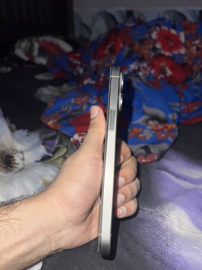 Apple iPhone 15 Pro Max 256GB DUAL physical with complete box