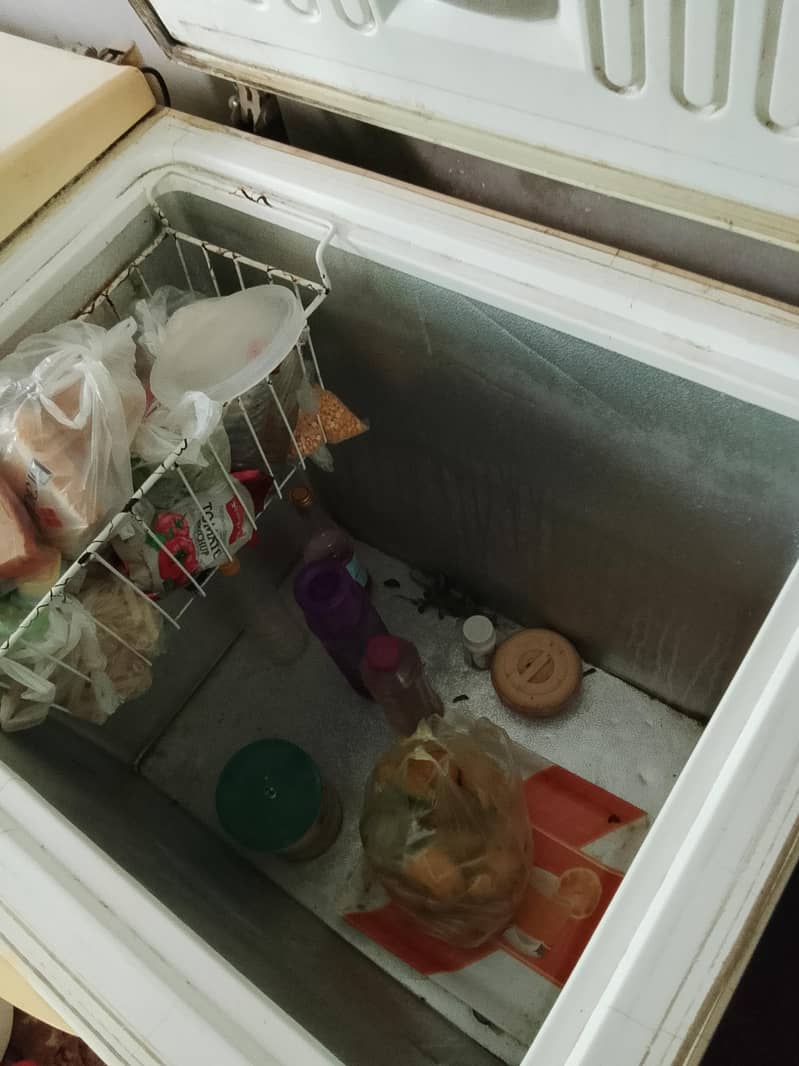 freezer 8