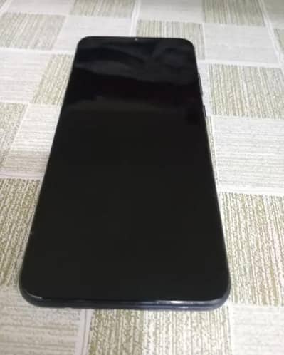 samsung mobile 4 64 . condition 10 by 9 contact 03025291637