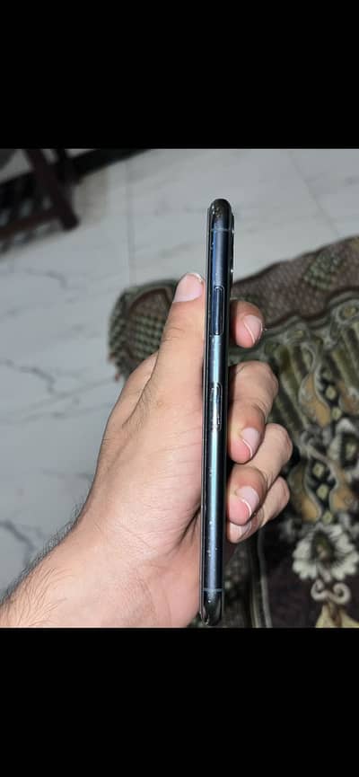 Apple iPhone 11 Pro Max urgent sale