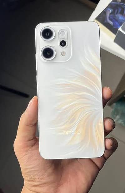 OPPO Reno 14 Pro. Whatsapp 03052511208