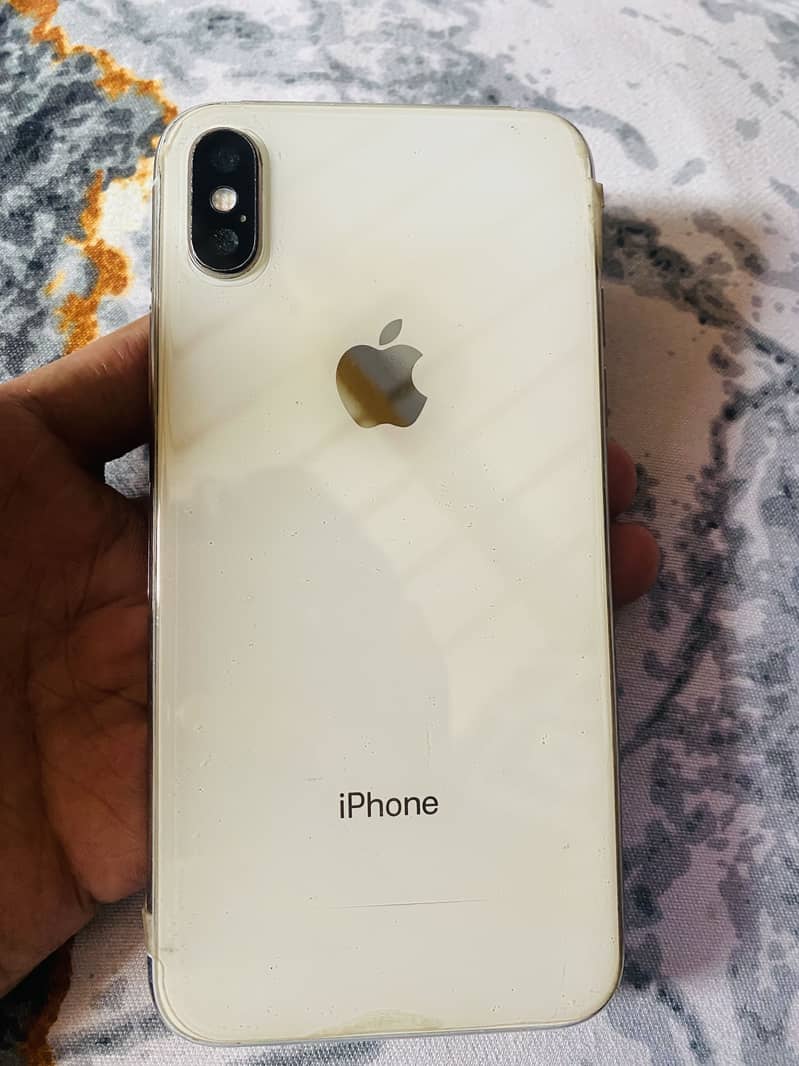 Apple iPhone X 3