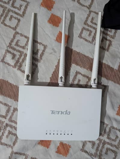 wireless repeater . wireless router. wifi extender