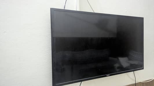 40 inch Samsung LCD