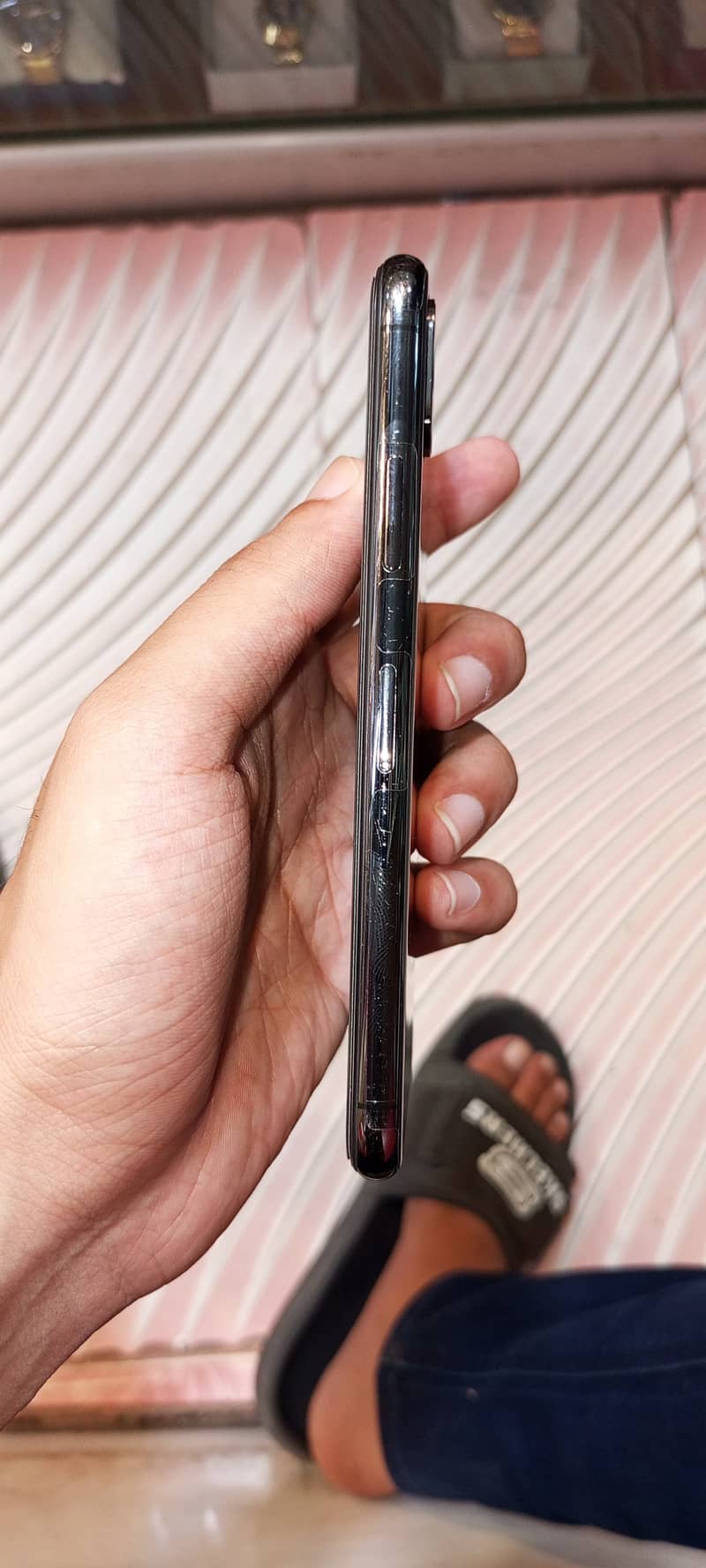 Apple iPhone X 3