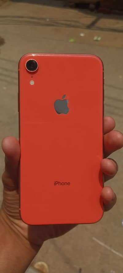 Apple iPhone XR