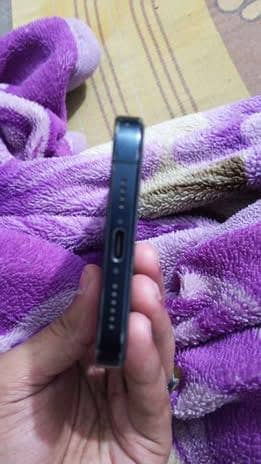 Apple iPhone 15 Pro Max 2