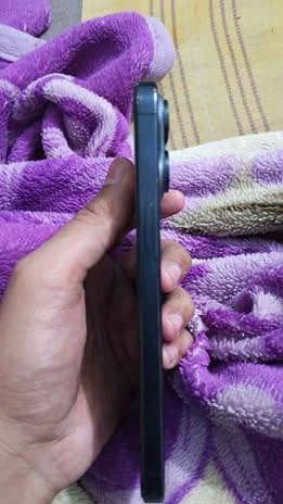 Apple iPhone 15 Pro Max 7