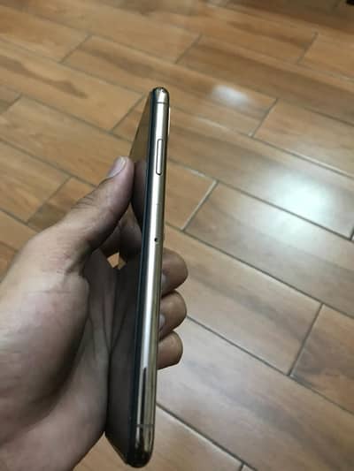 Apple iPhone XS Max