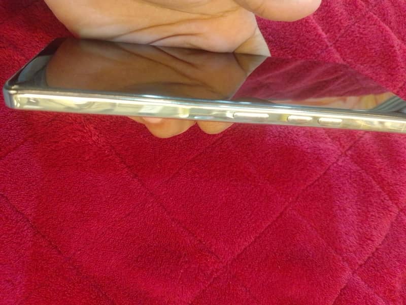 Tecno CAMON 30 1