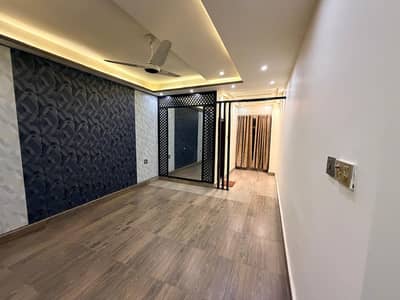 10 Marla House For Rent Near GC UNIVERSITY CIVIL LINES SIALKOT