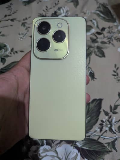 Infinix Hot 40