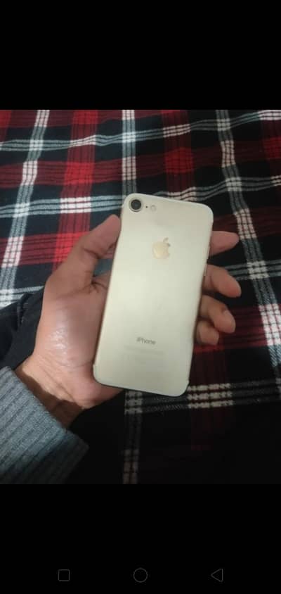 Apple iPhone 7