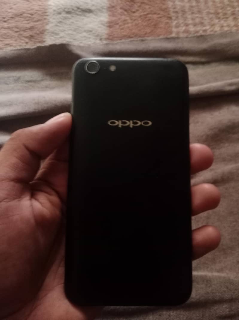 OPPO A71 3