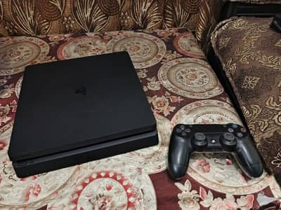PlayStation 4 Slim 1TB Jailbreak
