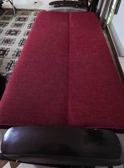 3-Seater Sofa – Excellent Condition
