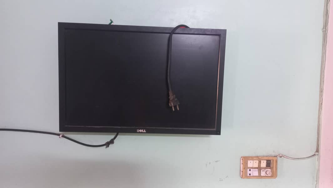 LCD TV 1