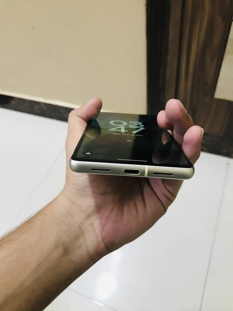 Google Pixel 7 2