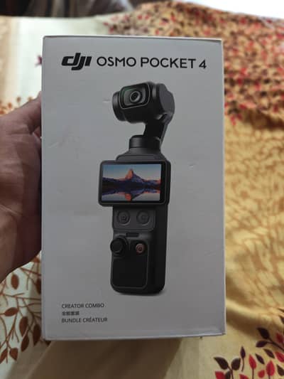 DJI pocket 4 creator combo