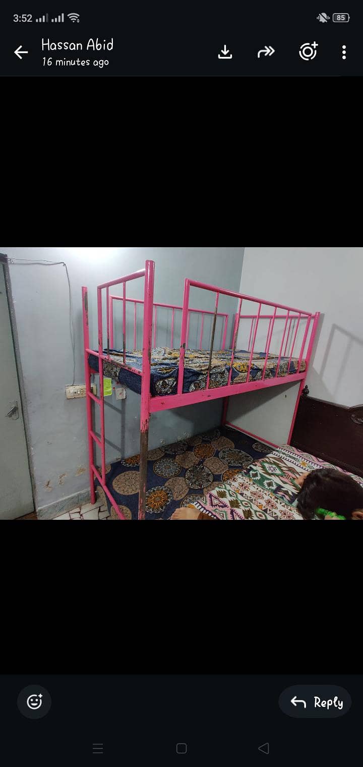queen bed 3