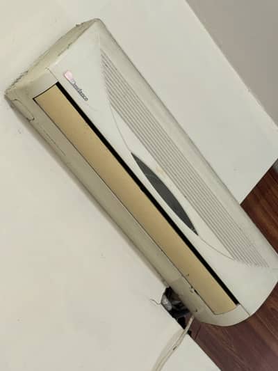 Dawlance AC Split 1Ton