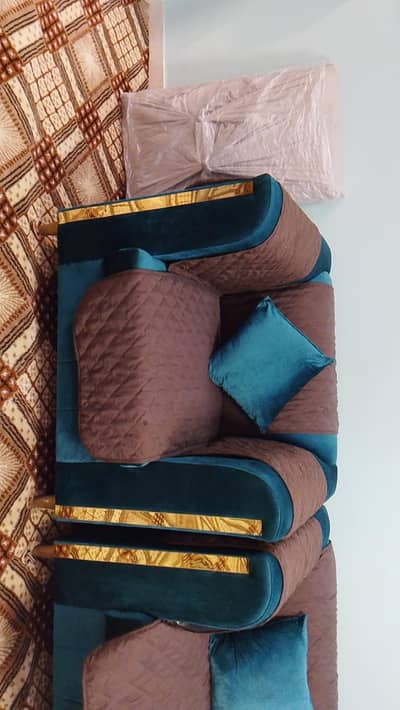 green sofa set