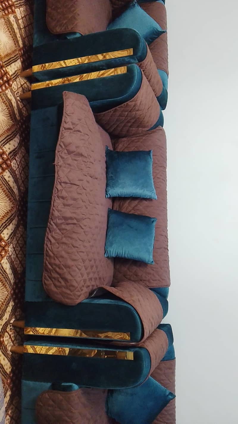 green sofa set 5