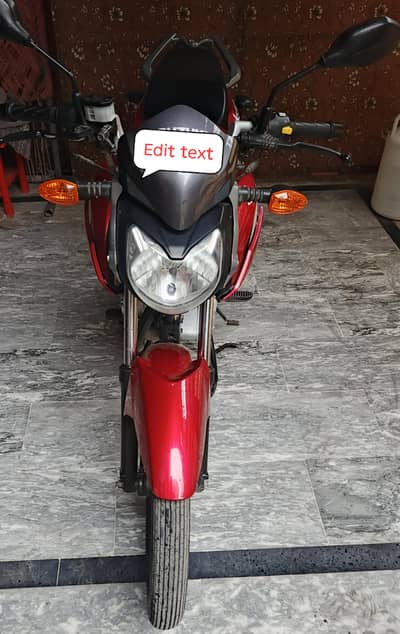 SUZUKI GSX 125 22by23 model  brand new just like brand new