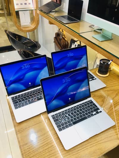 MacBook air M1 2020 8/256