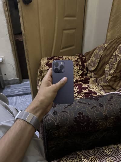 IPHONE 14 pro non pta factory unlock 256 gb