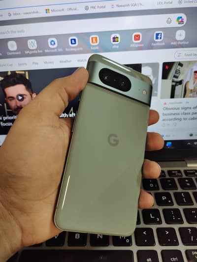Google Pixel 8