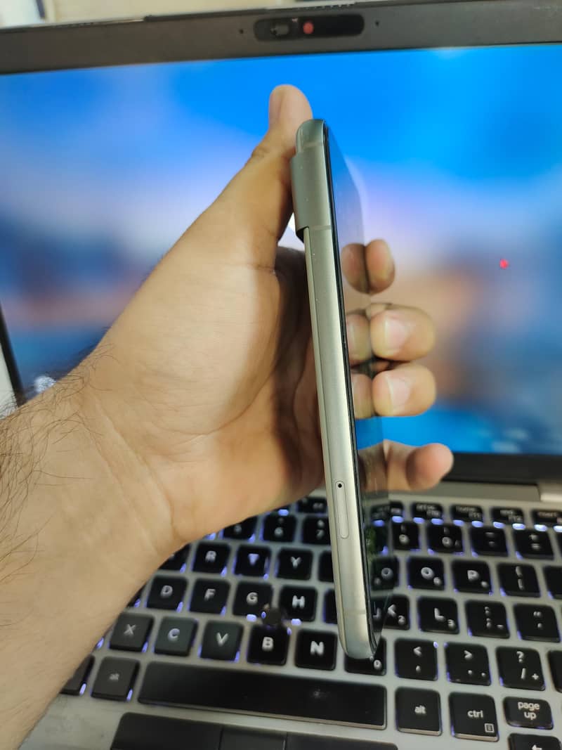 Google Pixel 8 3