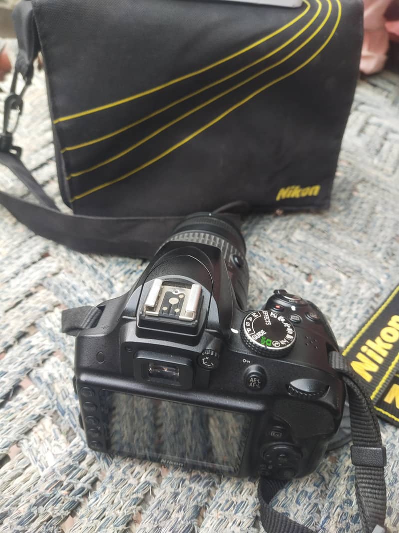 Dslr camera 0