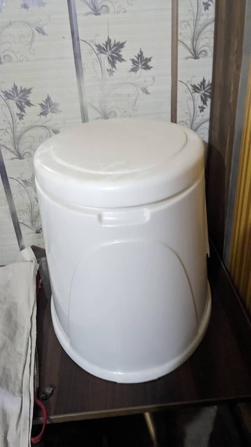 Plastic Commode 5