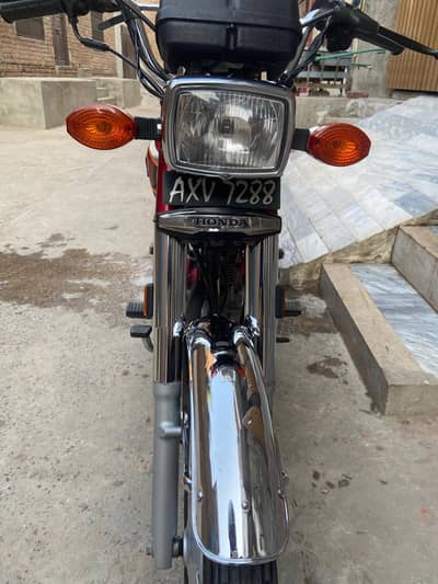 Honda. 125 good condition one hand drive