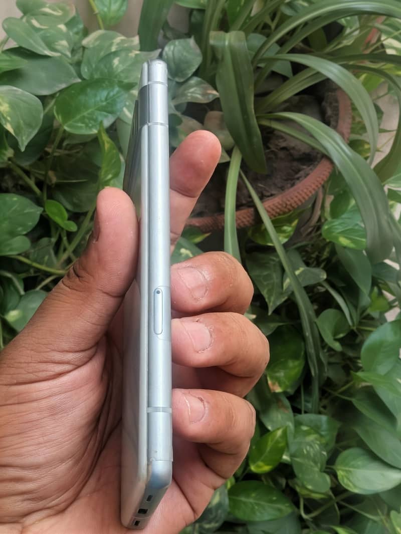 Google Pixel 7a 4