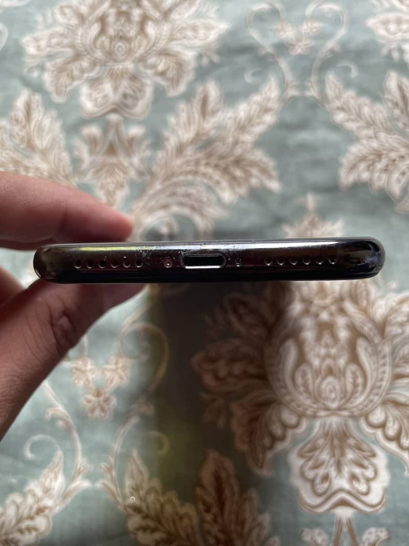 Apple iPhone X 2