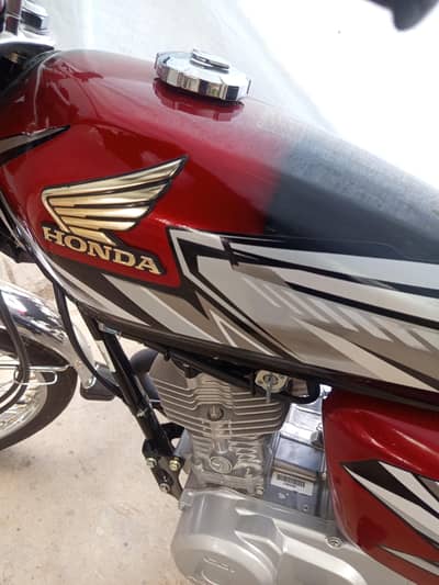 Fuel Tank 125