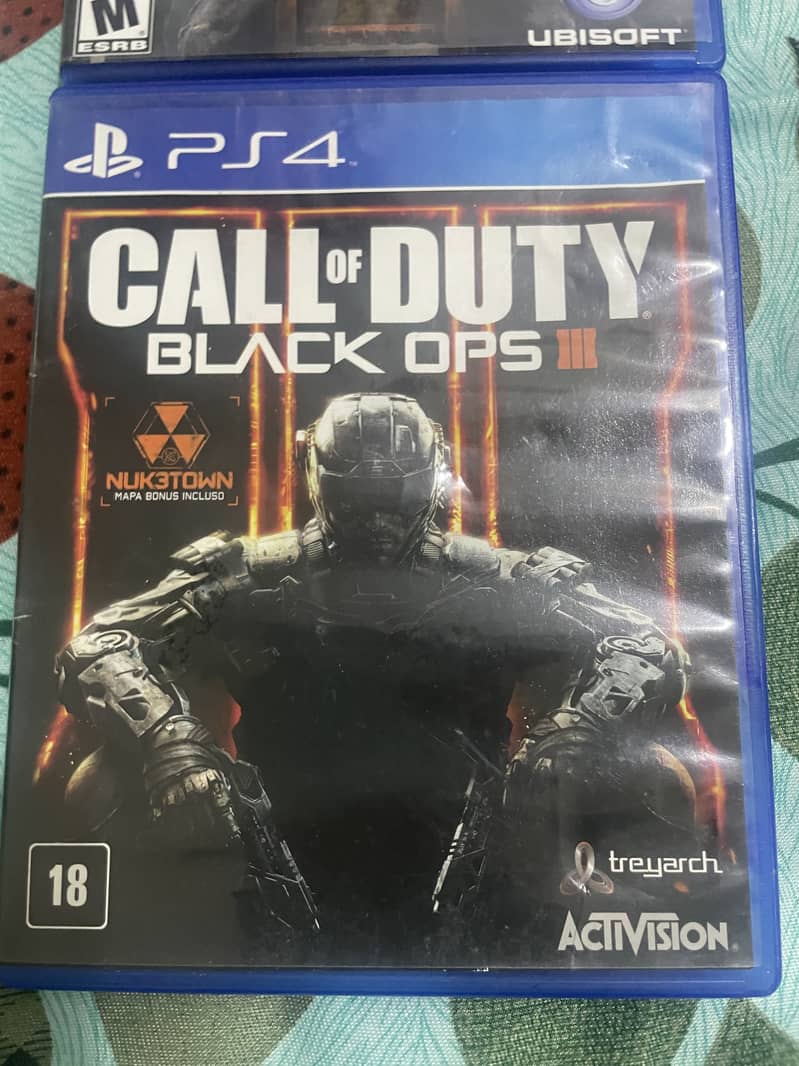 3 PS4 Games + Controller Bundle 1