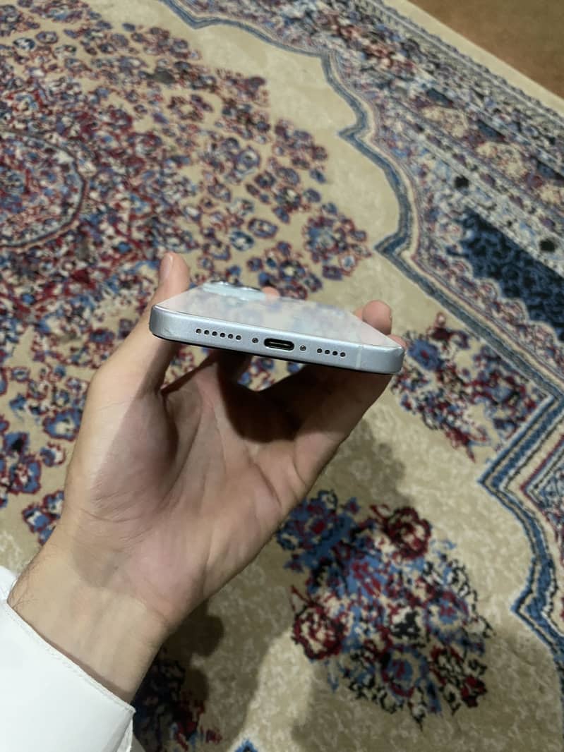 Apple iPhone 15 plus 5