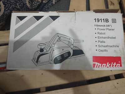 Makita - Wood Planer
