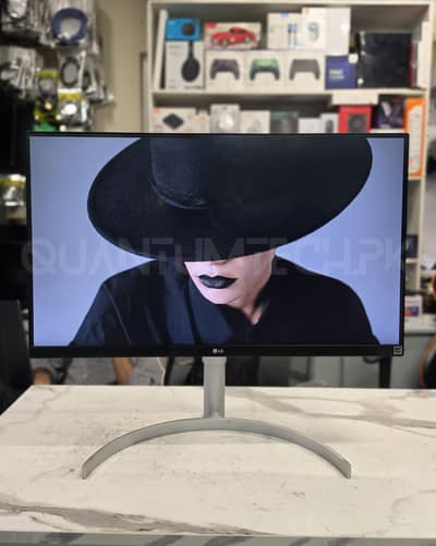 LG UltraFine 27inch 4K UHD IPS HDR400 10bit USB-C Borderless Monitor